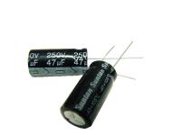 kondenzátor 47uF/250V 105°C