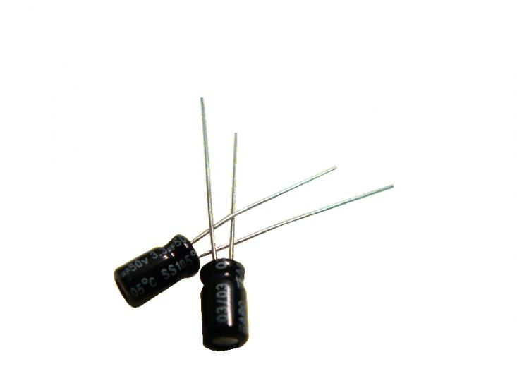 kondenzátor 3,3uF/50V 105°C (mini)