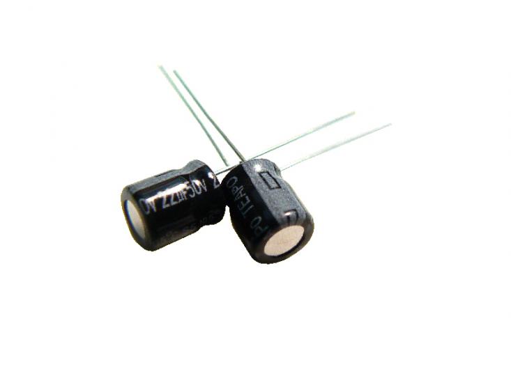 kondenzátor 22uF/50V 105°C (mini)