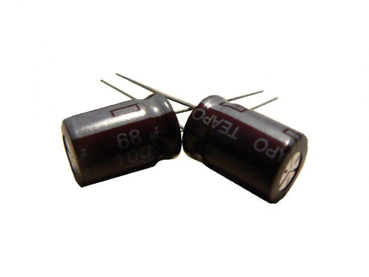 kondenzátor 68uF/100V 105°C